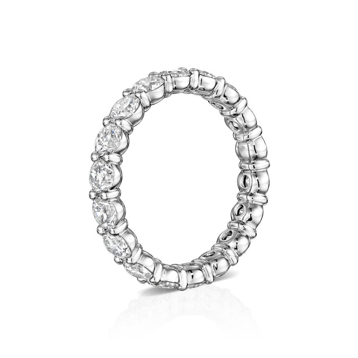 18 Stone Shared prong Set Round Diamond Buttercup Design Eternity Band Diamond 2.80cttw